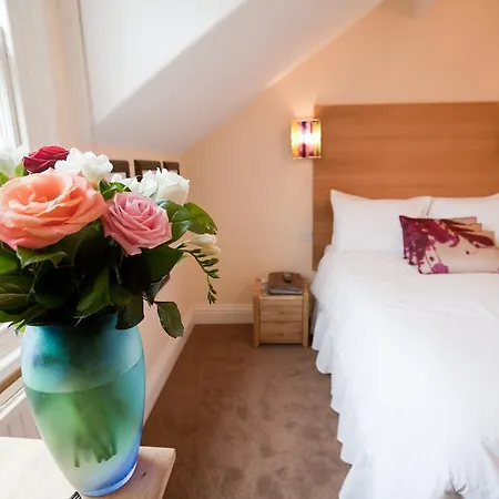 Acer Bed & Breakfast 4*