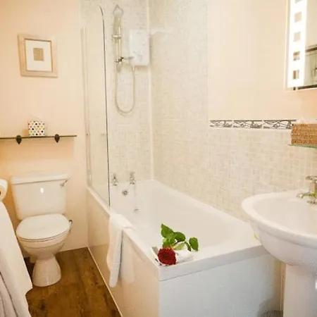 Acer Bed & Breakfast 4*